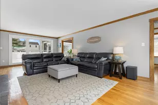 8 Rhonda Dr, Scarborough, ME 04074 - Photo 11