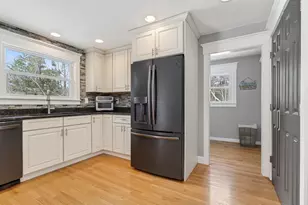 8 Rhonda Dr, Scarborough, ME 04074 - Photo 23