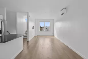 531 Westbrook St, South Portland, ME 04106 - Photo 9