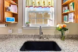 1176 Kenduskeag Ave, Bangor, ME 04401 - Photo 15