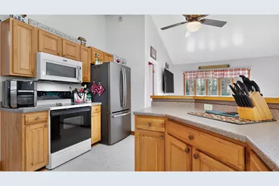 40 Rockwood Lane, Hollis, ME 04042 - Photo 21