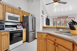 40 Rockwood Ln, Hollis, ME 04042 - Photo 25