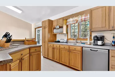 40 Rockwood Lane, Hollis, ME 04042 - Photo 19