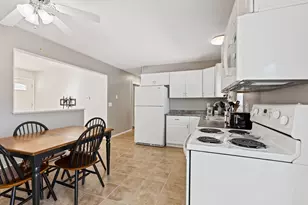 653 Abbott Rd, Winslow, ME 04901 - Photo 9