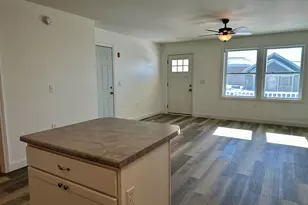 29 Village Cir, Augusta, ME 04330 - Photo 3