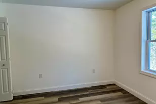 29 Village Cir, Augusta, ME 04330 - Photo 11