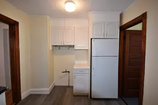 611 Forest Ave, Portland, ME 04101 - Photo 9