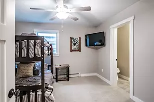 135 Vernon St, Bethel, ME 04217 - Photo 5