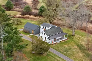 10 Round Hill Ln, Brunswick, ME 04011 - Photo 7