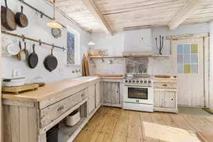 6 Purchase St, Rockland, ME 04841 - Photo 1