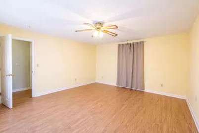 2094 Glenwood Avenue, Hermon, ME 04401 - Photo 15