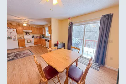 2094 Glenwood Avenue, Hermon, ME 04401 - Photo 9