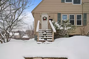 13 Oxford St, Sanford, ME 04073 - Photo 5