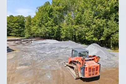 136 Us-1, Verona, ME 04416 - Photo 25