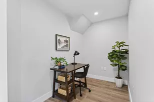 106 Cumberland Ave, Portland, ME 04101 - Photo 3