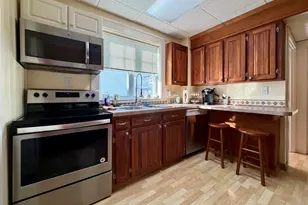 136 Fraser Ave, Madawaska, ME 04756 - Photo 7