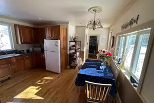 41 Grove St, Belfast, ME 04915 - Photo 5