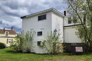 63 Summer St, Waterville, ME 04901 - Photo 3