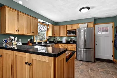 36 Mary Street, West Gardiner, ME 04345 - Photo 9