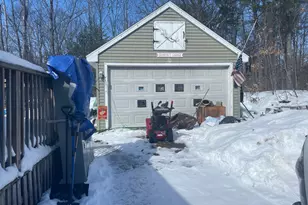 8 Hemlock St, Lebanon, ME 04027 - Photo 5