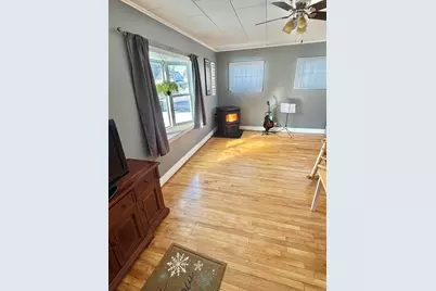 362 Saint Thomas Street, Madawaska, ME 04756 - Photo 3