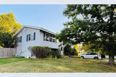 6 Lorraine Avenue, Brewer, ME 04412 - Photo 1