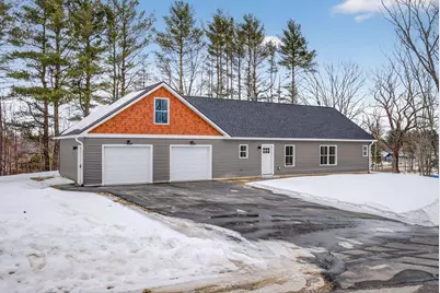 7 Village Green Circle, Oakland, ME 04963 - Photo 3