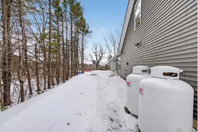 7 Village Green Circle, Oakland, ME 04963 - Photo 11