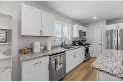 15 Intrepid Street, Brunswick, ME 04011 - Photo 9