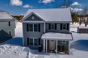 15 Intrepid St, Brunswick, ME 04011 - Photo 3