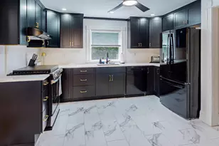 295 French St, Bangor, ME 04401 - Photo 5