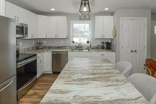 7 Silver Wy, Oxford, ME 04270 - Photo 9