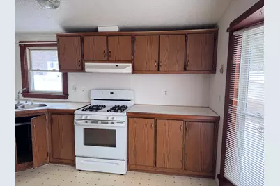 150 Galilee Road, Farmington, ME 04938 - Photo 7