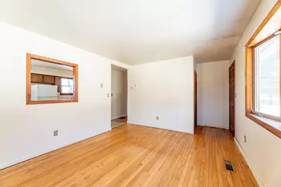 117 Beechwood Street, Thomaston, ME 04861 - Photo 9