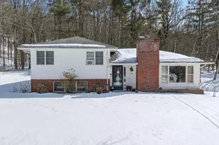 10 Butler Dr, Lewiston, ME 04240 - Photo 1