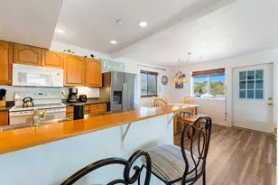 115 Long Beach Ave, York, ME 03909 - Photo 9