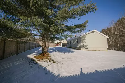 127 Meadow Lane, Farmington, ME 04938 - Photo 43