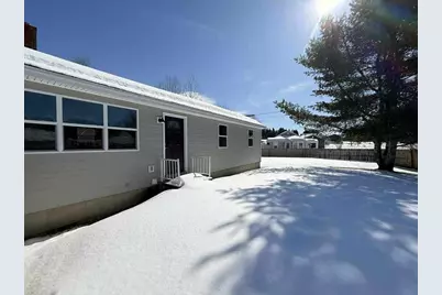 127 Meadow Lane, Farmington, ME 04938 - Photo 39