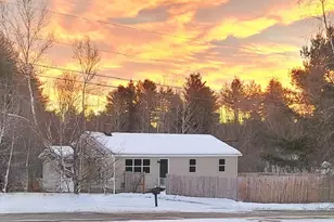 127 Meadow Ln, Farmington, ME 04938 - Photo 1