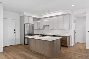 58 Cumberland Ave, Portland, ME 04101 - Photo 3