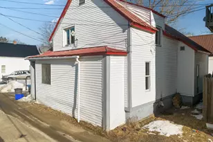 42 Carey Ln, Waterville, ME 04901 - Photo 3