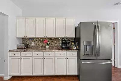 3 Fairlawn Avenue, Lewiston, ME 04240 - Photo 7