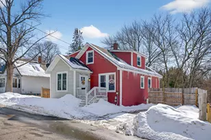 3 Fairlawn Ave, Lewiston, ME 04240 - Photo 3