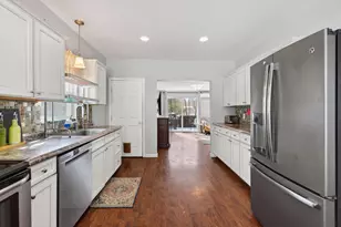 3 Fairlawn Ave, Lewiston, ME 04240 - Photo 11