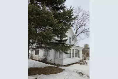 8 Edes Avenue, Dover Foxcroft, ME 04426 - Photo 3