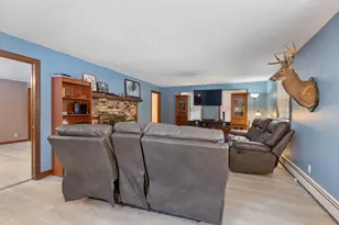 105 Nottingham Rd, Winthrop, ME 04364 - Photo 17