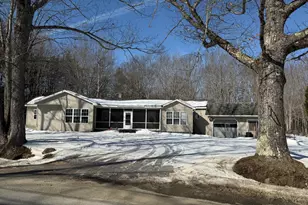 189 Phinney Farm Rd, Lincoln, ME 04457 - Photo 3