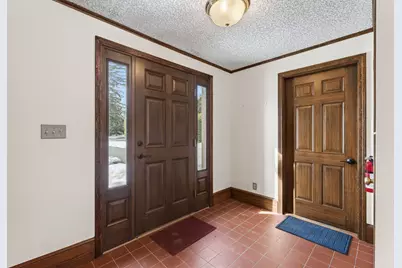 525 W Auburn Road, Auburn, ME 04210 - Photo 5