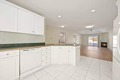 61 Southpointe Drive #61, Scarborough, ME 04074 - Photo 13