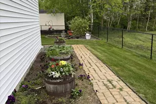 30 Bowdoin Dr, Brewer, ME 04412 - Photo 71